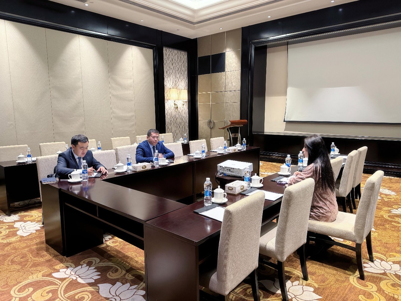 1704871765558707.jpg 2d1b3cd2e69beeb590481067d9fac93a.jpg